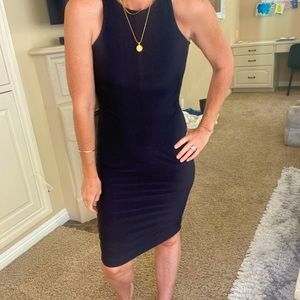 Ribbed bodycon black dress